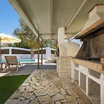 Holiday home Ilenia's 3 Bedroom House With Private Pool