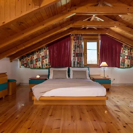 Ilenia's 3 Bedroom House With Private Pool Casa vacanze