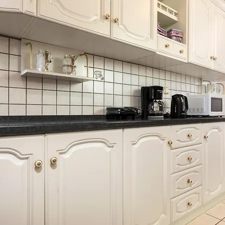 Vakantiehuis Ilenia's 3 Bedroom House