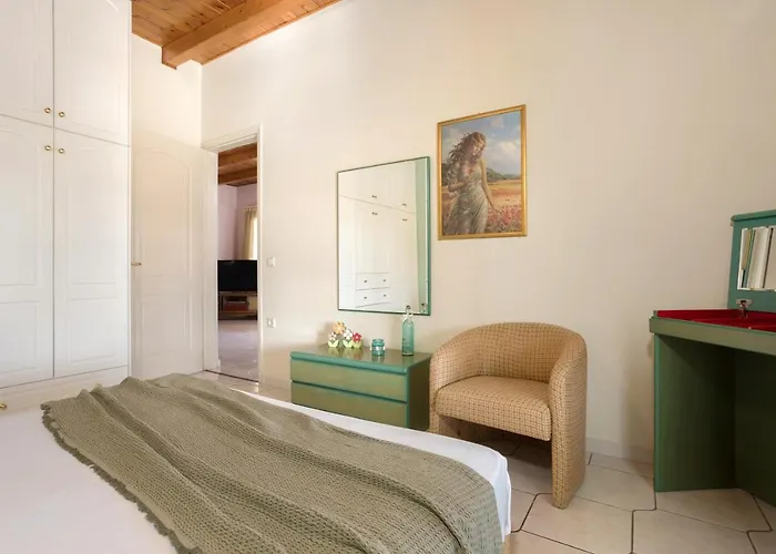 Σπίτι διακοπών Ilenia's 3 Bedroom House With Private Pool *