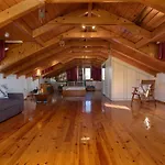 Ilenia's 3 Bedroom House With Private Pool Dom wakacyjny