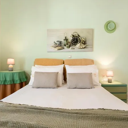 Ilenia's 3 Bedroom House With Private Pool 別荘