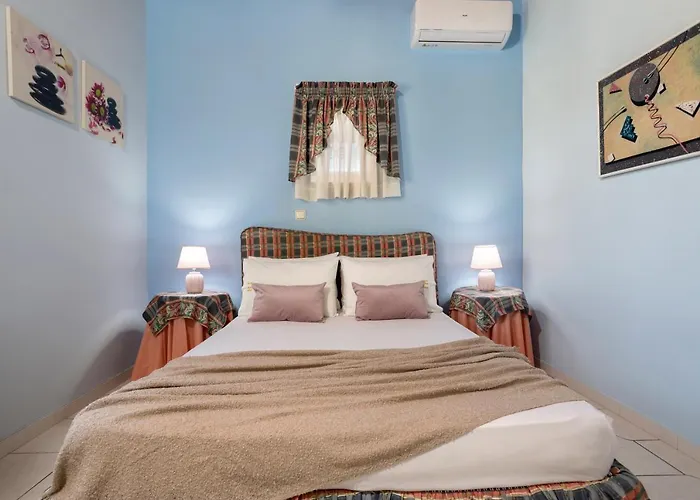 Dom wakacyjny Ilenia's 3 Bedroom House With Private Pool