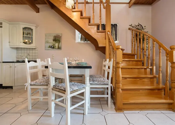 Ilenia's 3 Bedroom House With Private Pool Laganas