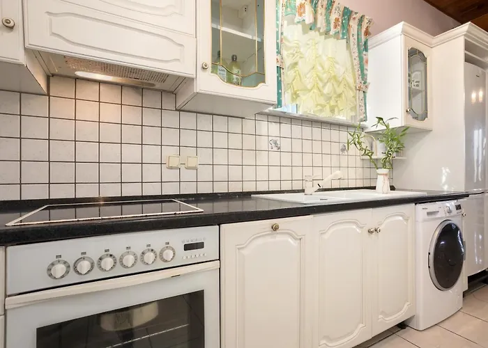 Ilenia's 3 Bedroom House With Private Pool * Laganas