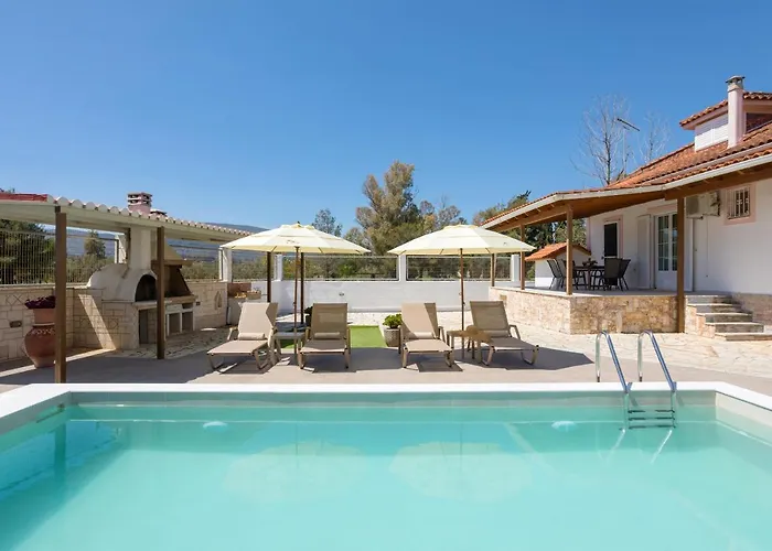 Dom wakacyjny Ilenia's 3 Bedroom House With Private Pool Laganas